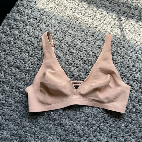 Soma Essentials Wireless Nude Bra Triangle 34B - Picture 3 of 7